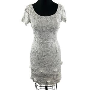 Lilly Pulitzer White Sheath Dress Cotton Floral Lace Scoop Neck Back Zip Size 2